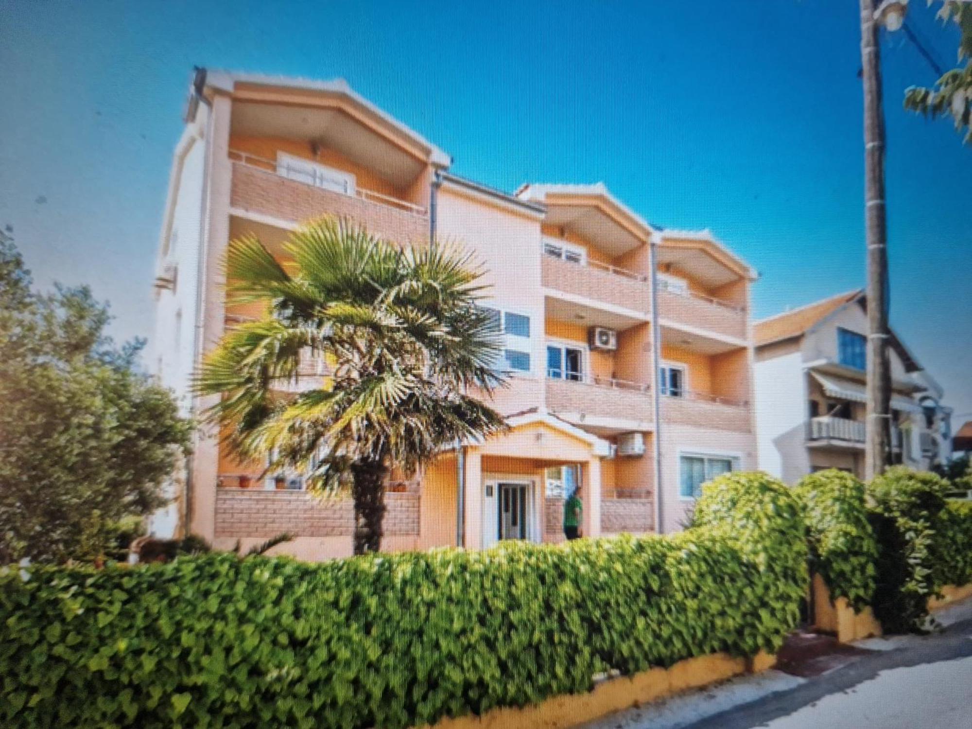 Apartments Marant - Free Private Parking Zadar Buitenkant foto